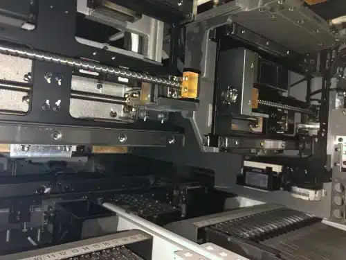 Machine de placement multifonction modulaire à grande vitesse FUJI NXT M6II